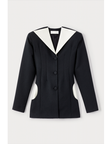 BLACK & ECRU Crepe Jacket with Wide Lapels and Button Detail À commander